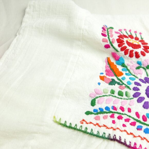 Mexican Peasant Shirt, Embroidered - Picture 2 of 6